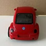 NEW-RAY-1998-SPEEDY-POWER-VOLKSWAGEN-BEETLE-RED.jpg