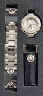 Sentinel-Japan-Movement-Wristwatch-WIth-Two-Stripes-3.jpeg