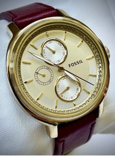 Fossil Chelsey ES3834 Swarovski Crystal Gold Tone Womanโs Watch - New Battery!