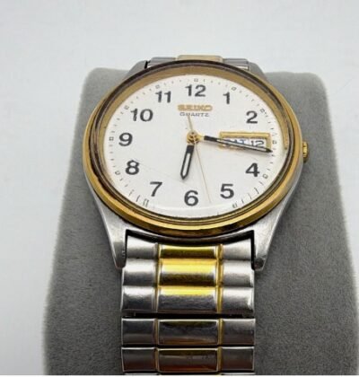 Seiko Vintage Quartz Day/Date White Dial Two-Tone SS Bracelet Analog Unisex 34mm